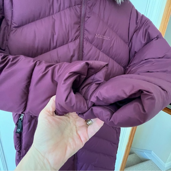 Marmot 700 Down Fill Fur Hooded Winter Coat Puffer Parka Long Girls XL/TG Warm - Picture 9 of 17